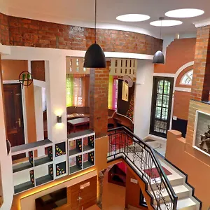 Vayal Angamali